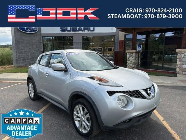 2016 Nissan JUKE SL in Silver — front three-quarter view